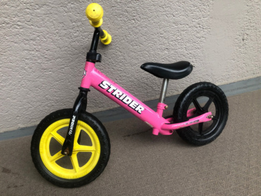 ストライダー　ピンク　キッズ