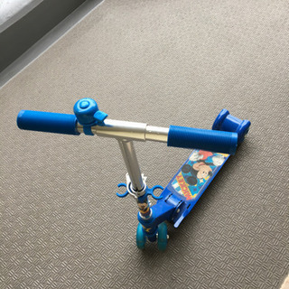 ミッキー　子供用キックボード