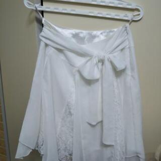 【取引終了】白レーススカート(peyton place)の画像