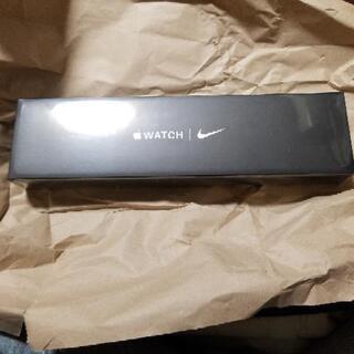 アップル(Apple)　M09Y3J/A　Apple　Watch　Nike　Series　6（GPS　+　Cellularモデル）-　44mmスペースグレイアルミニウムケースとアンスラサイト/ブラックNikeスポーツバンド


