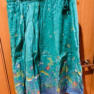 ワンピース、スカート 4着の画像