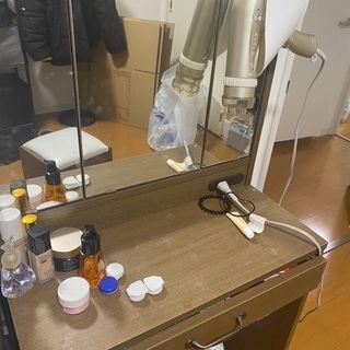 化粧台　差し上げます