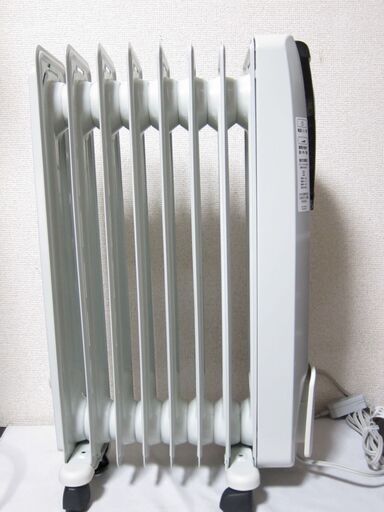 美品☆Delonghi デロンギ オイルヒーター KHD410812-BK 2020年購入