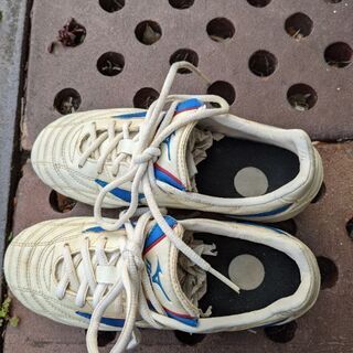 値下げ!ジュニアサッカースパイク　21,5㎝の画像