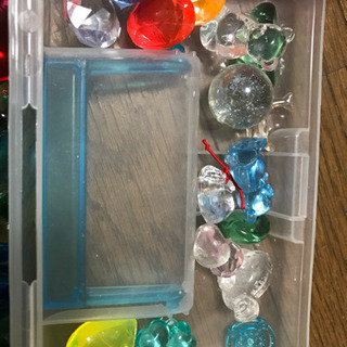 ビー玉、おはじき、などの画像