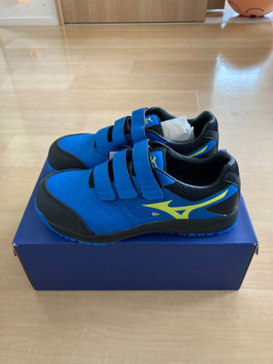 安全靴　ミズノ製　新品　未使用