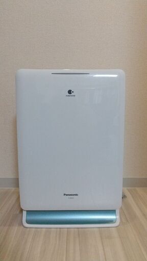 Panasonic パナソニックF-VXF35 ナノイー搭載の加湿空気清浄機