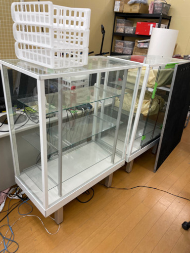 全面ガラスショーケース 什器 2台