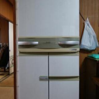 シャープ冷蔵庫365㍑の画像