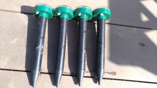 動物撃退器 モグラ ネズミ蛇撃退害虫撃退 ソーラー式 超音波害 獣撃 退省エネ便利安全地面に挿す4セット\n\n