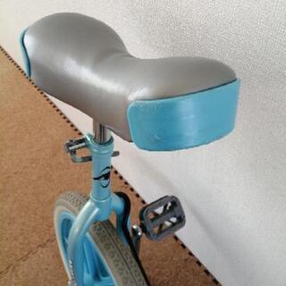 子供用一輪車　16インチ　スタンド付きの画像