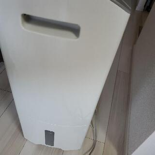 パナソニック　除湿乾燥機　お売りしますの画像