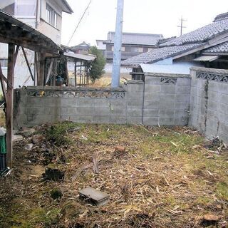 売約済み！伊賀市東高倉！上物付き売地！敷地内から上野城が見れます！ - 土地販売/土地売買