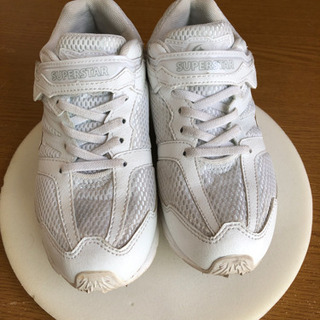 白靴　22cm ムーンスター