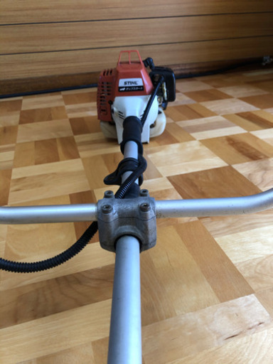 STIHL 中古刈払い機　FS2301