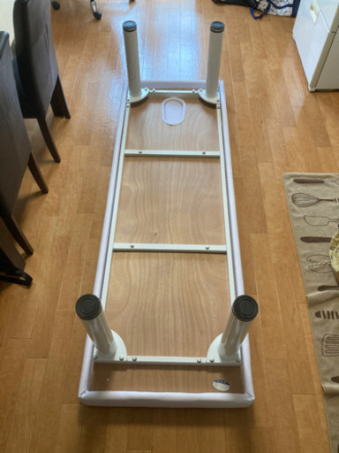 マッサージベッド(施術ベッド)