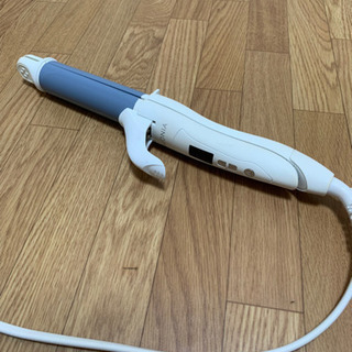 [受付終了] ヘアアイロンを0円で譲ります！カールもストレート簡単！