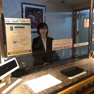 ホテルのフロント業務