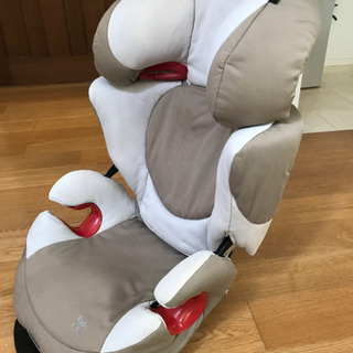 【お譲りします】車用ジュニアシートの画像