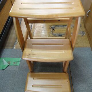 3割引きで販売中！5,478円→3,834円　ペンギン　3段ステップチェア　P-ST-3　木製　踏み台　折りたたみ　箱付きの画像