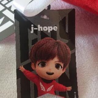 Tiny TAN メガジャンボ寝そべりぬいぐるみ j-hopeの画像