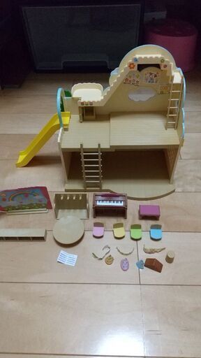 【中古】シルバニア 森のたのしい幼稚園