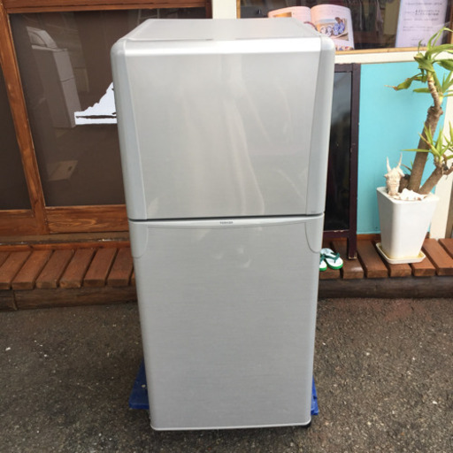 ★状態良好！★ TOSHIBA 2ドア冷蔵庫 120L YR-12T 2009年製ですが良好です