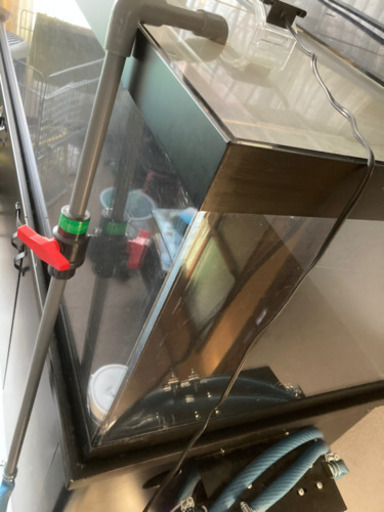 決まりました?‍♂️?‍♂️?‍♂️1500×600×450帯付き2面黒アクリル水槽　フルセット