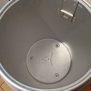 アルミ樽 昭和レトロ 超激レア インテリア エクステリア ガーデニングの画像