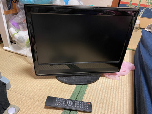 液晶テレビ