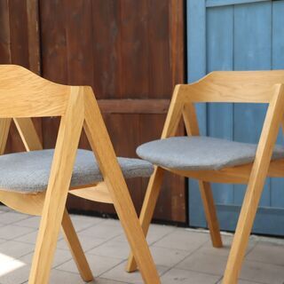 unico(ウニコ)のELEMT(エレムト)シリーズのダイニングチェアー2脚