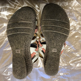 サンダル　レディース　Mサイズ　白ピンクの画像