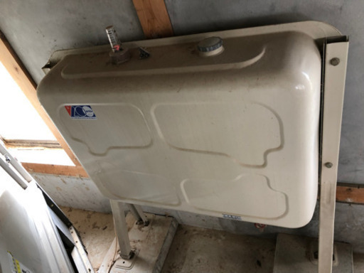 屋外用灯油ホームタンク200ℓ  錆なし！