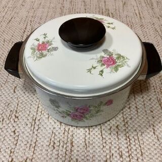 ホーロー両手鍋（C） （未使用品） 