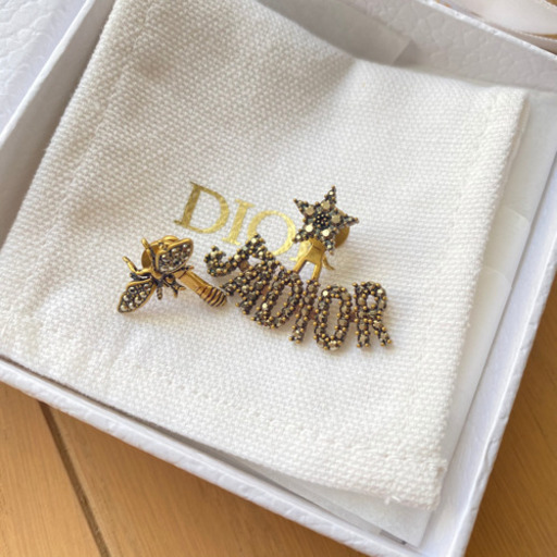 DIOR ピアス