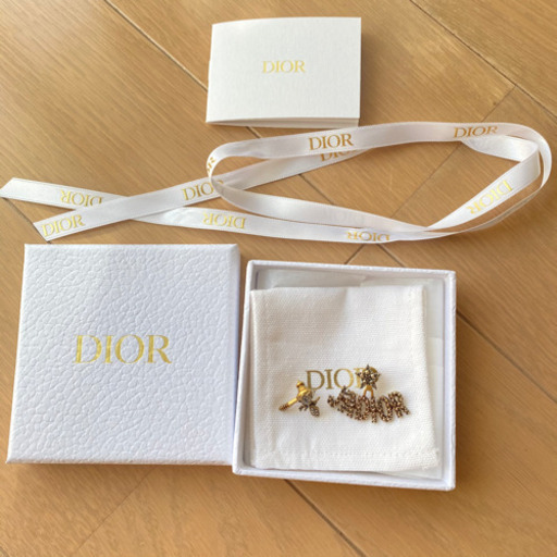 DIOR ピアス DIOR ピアス