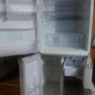 シャープ冷蔵庫365㍑の画像