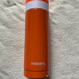 ステンレスボトル　オレンジ色　ニッセン