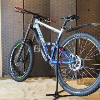 □GIANT ANTHEM 2 ジャイアント アンセム2 2007年 8速 26インチ