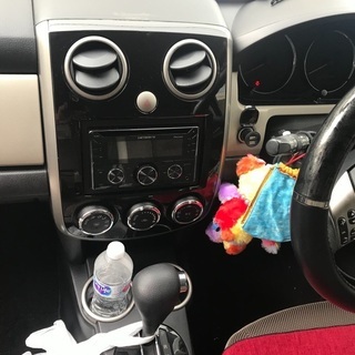 マツダステーションワゴン売車の画像