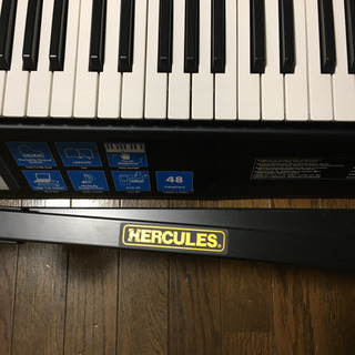 ヤマハ　Ｅ363 電子ピアノ　スタンド付きの画像