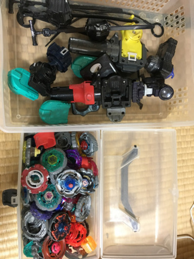ベイブレードたくさんあります。