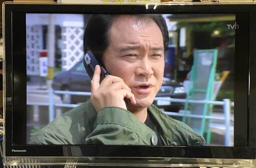 21K130 ジ 5 Panasonic パナソニック ポータブルテレビ UN-24F7 24型 プライベート・ビエラ F7シリーズ チューナーセット 中古