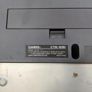 CASIO　キーボードの画像