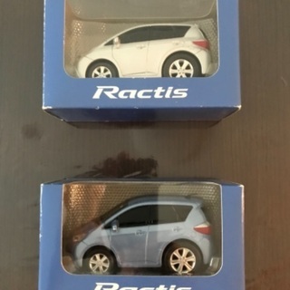 【終了】ミニカー ラクティス 2台セット 未使用・美品 ♪