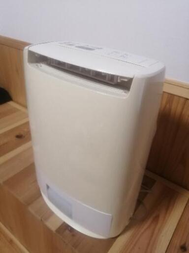 Panasonic F-YZG60除湿乾燥機