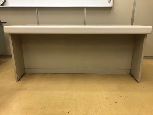 〔値引きしました〕多目的テーブル。作業台にもなります！