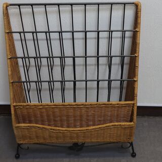 マガジンラック　ブックスタンド　店舗　受付にいかがですか？　