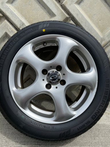 新品未使用タイヤ　４本セット　(最終値下げ)