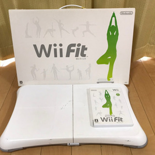 【使用品】Wii Fit本体&ソフト2本の画像